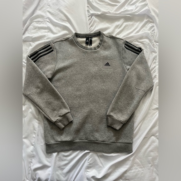 Adidas Men's Essentials Fleece 3-Stripes Sweatshirt Grey/Black
Size M - Picture 5 of 11